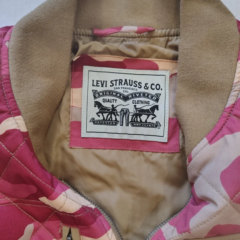 Levi's Red and‎ Tan Camo Bomber Jacket